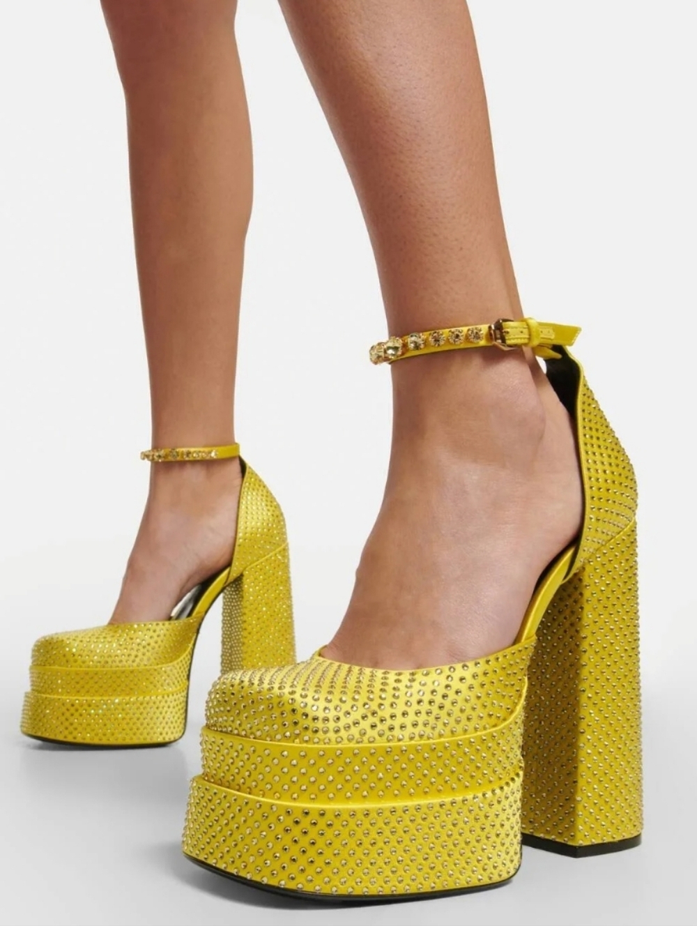 Versace Sz 7 Yellow Bling
